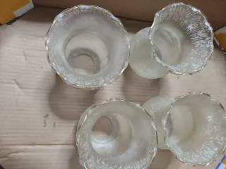 4 tulipas de cristal para lámpara