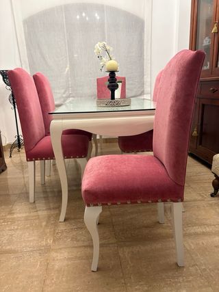 Mesa comedor blanca y 6 sillas isabelinas