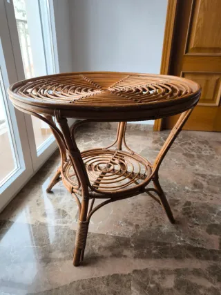 Mesa redonda de mimbre / ratán natural 71 cm
