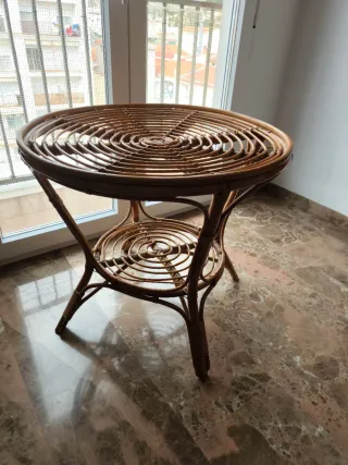 Mesa redonda de mimbre / ratán natural 71 cm