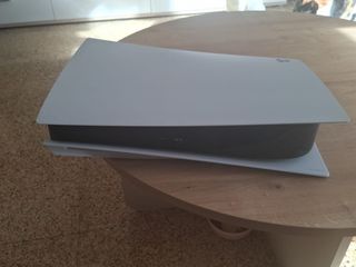 Playstation 5 con dos mandos