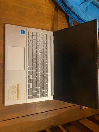 Portátil ASUS Vivobook Go 15 E1504GA-NJ557