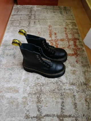 Botas Dr Martens Sinclair Piel Plataforma