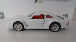Porsche 959 Escala 1:24 Blanco