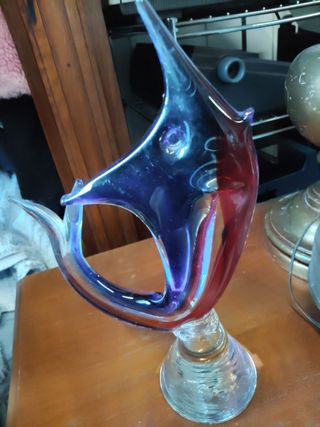Pesce in vetro di Murano blu e rosso
