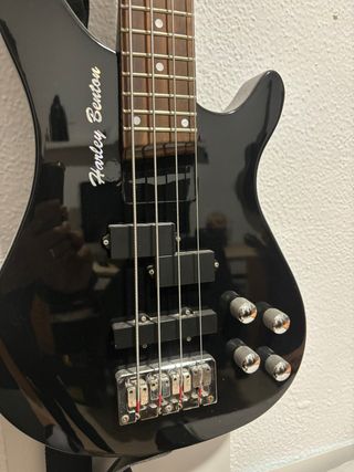 Bajo Eléctrico Harley Benton Negro