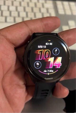 Garmin Forerunner 570. 47mm