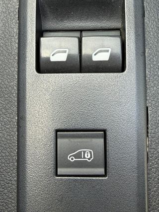 Peugeot Partner 4x4 Dangel Standard 600kgs BlueHDi 96kW