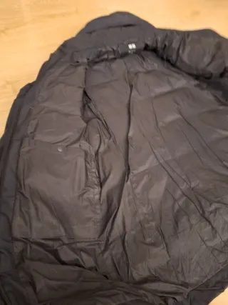 Chaqueta larga plumas hombre Uniqlo