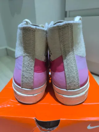 Zapatillas Converse Altas Rosas y Moradas