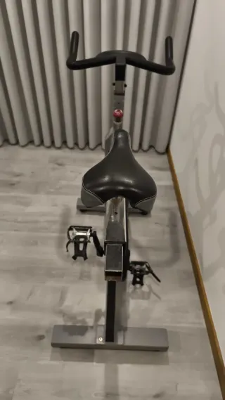 Bicicleta Spinning Star Trac cycling