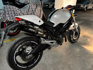 Ducati Monster 696 2013