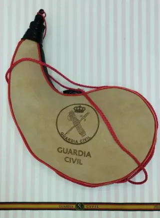 BOTA CURVA VINO GC 2L + REGALO PULSERA. REBAJADA
