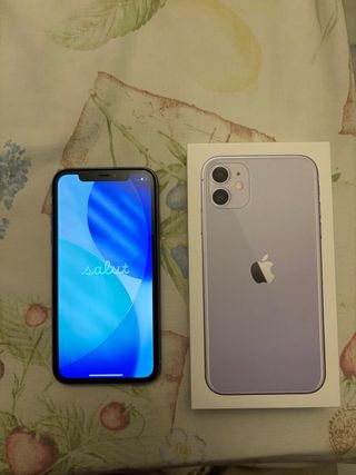 iPhone 11 64 GB Morado