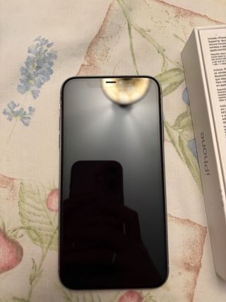 iPhone 11 64 GB Morado