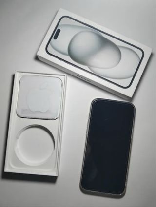 iPhone 15 Negro/Plata