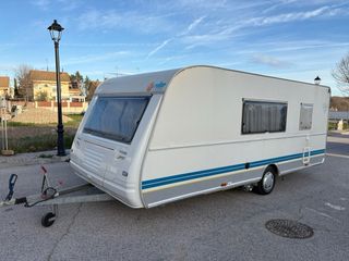 Caravana Sun Roller Portofino con mover toldo