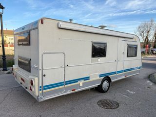 Caravana Sun Roller Portofino con mover toldo