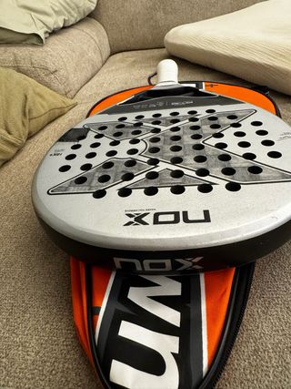 Pala Nox de tapia. con una reparacion