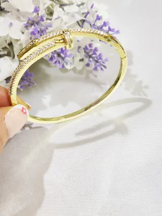 Pulsera Clavo Giratorio Chapado Oro 18K