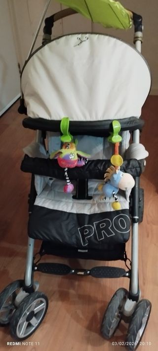 Carrito Jane con plástico de lluvia