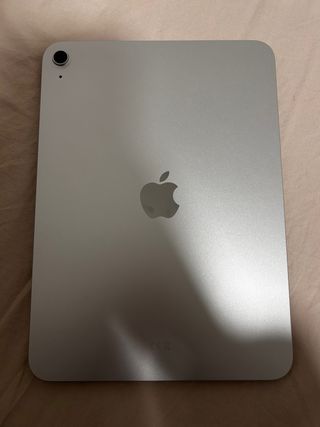 iPad 11 Argento