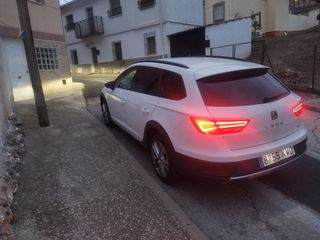 SEAT Leon 2.0 TDI E-XCELENCE 4-DRIVE AUT.