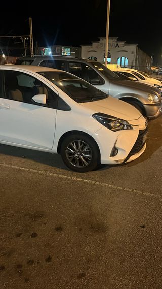 Toyota Yaris 1.0 active 2019