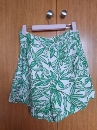 Bermudas Zara Algodón y Lino Estampadas