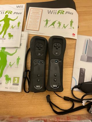Consola Wii + Wii Fit