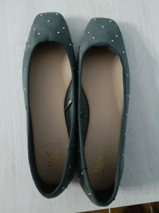 Bailarinas Sfera grises con tachuelas