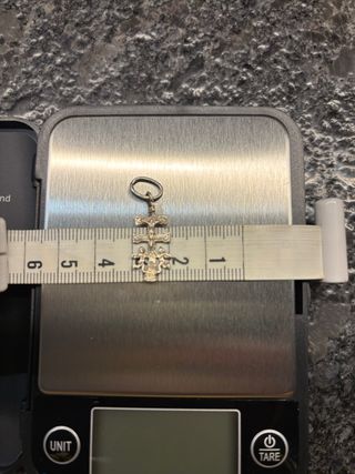 Cruz Caravaca Plata  Peso 1.28g