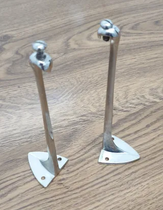 Soportes para baldas metálicos