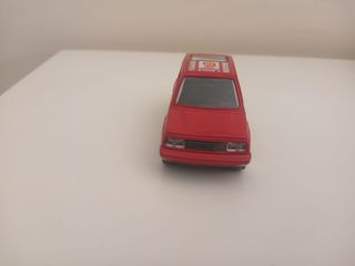 Carro Suzuki Vitara Bbugaro 1/43