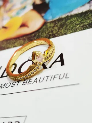 Anillo Pandora Tiara Princesa Aurora Disney. T56