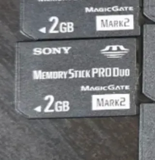 Scheda di memoria PSP Memory Stick PRO Duo 2GB