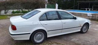 BMW 528i (E39)Manual 138.000 kms