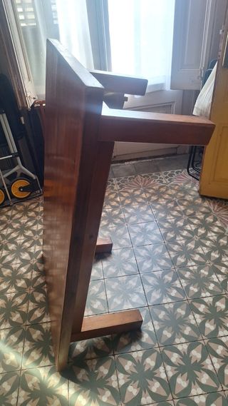 Mesa de madera maciza