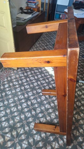 Mesa de madera maciza