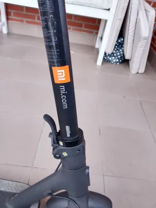 Patinete Eléctrico Xiaomi Gris