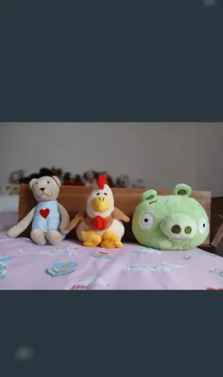 Lote 3 peluches: oso, gallina y cerdo Angry bird