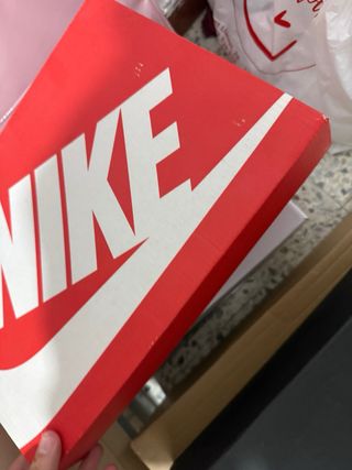 Nike Bambas Talla 36.5 Beige