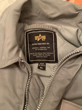 Chaqueta Alpha Industries Talla XL Gris