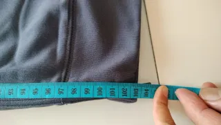 Pantalón Adidas gris