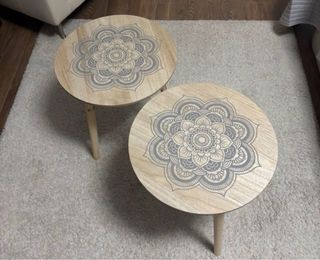 2 Comodini rotondi in legno