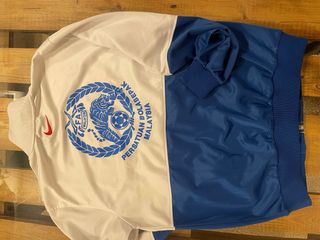 Sudadera Nike Malasia talla L mujer