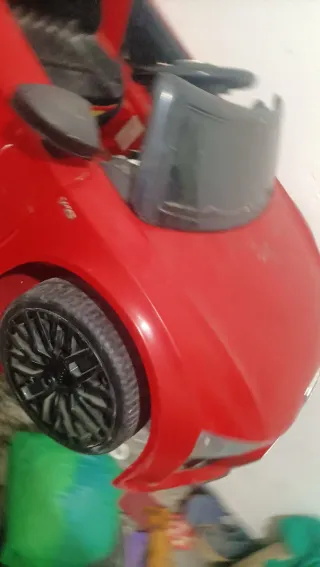 Coche eléctrico infantil Audi R8 Spyder