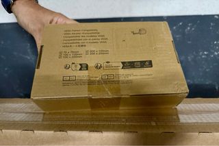 TV LG Smart 32 HD 32LQ57 y soporte TV pared nuevos