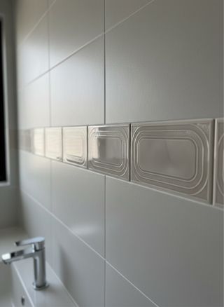 50-55 Baldosas Cerámica Euros España 11x22cm