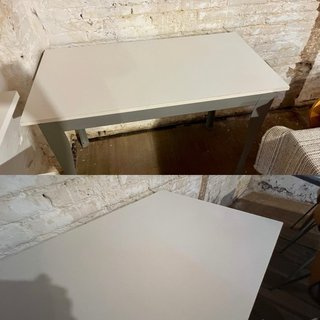 Escritorio o mesa auxiliar estructura decorativa.